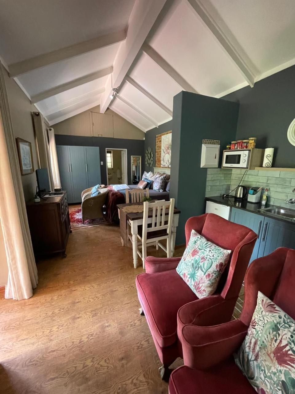 Periwinkle, Grove ,Acorn & Sage Cottages Кларенс Екстериор снимка