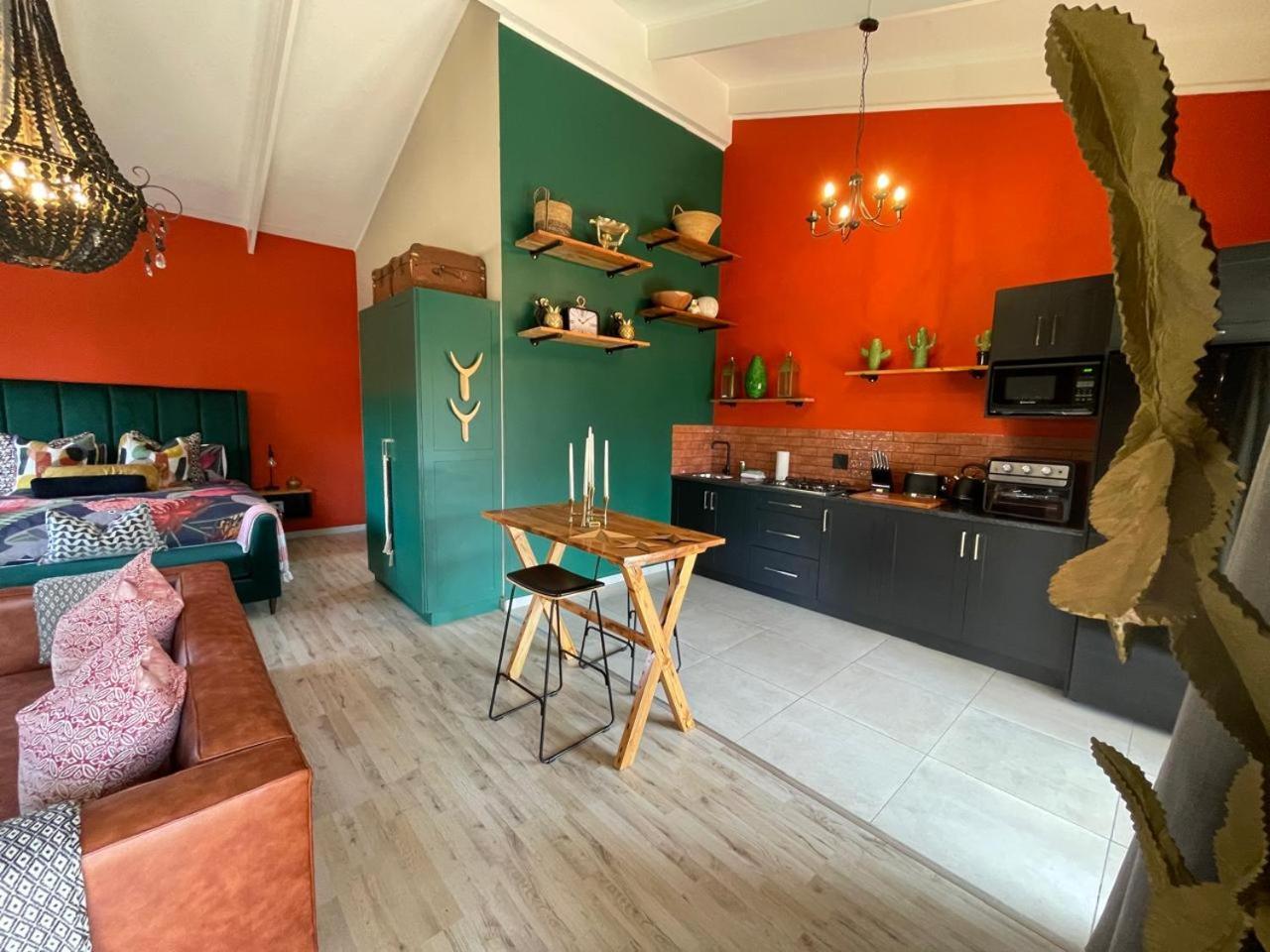 Periwinkle, Grove ,Acorn & Sage Cottages Кларенс Стая снимка